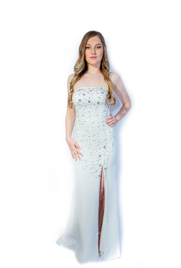 Rochie de Seară cu Detalii Strălucitoare